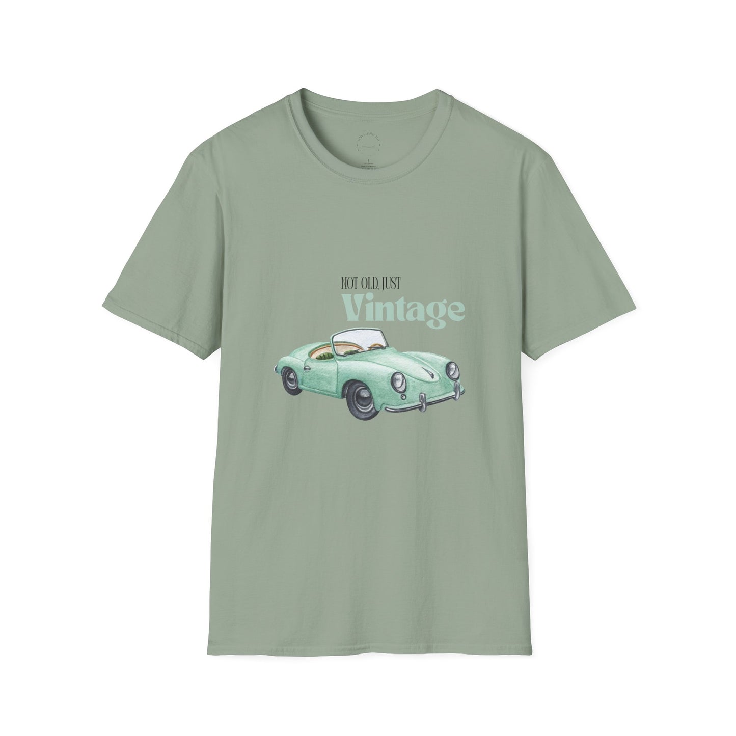 Vintage Car T-Shirt, Retro Style Tee, Gift for Car Lovers, Unisex Fashion Top, Casual Wear, Nostalgic Apparel