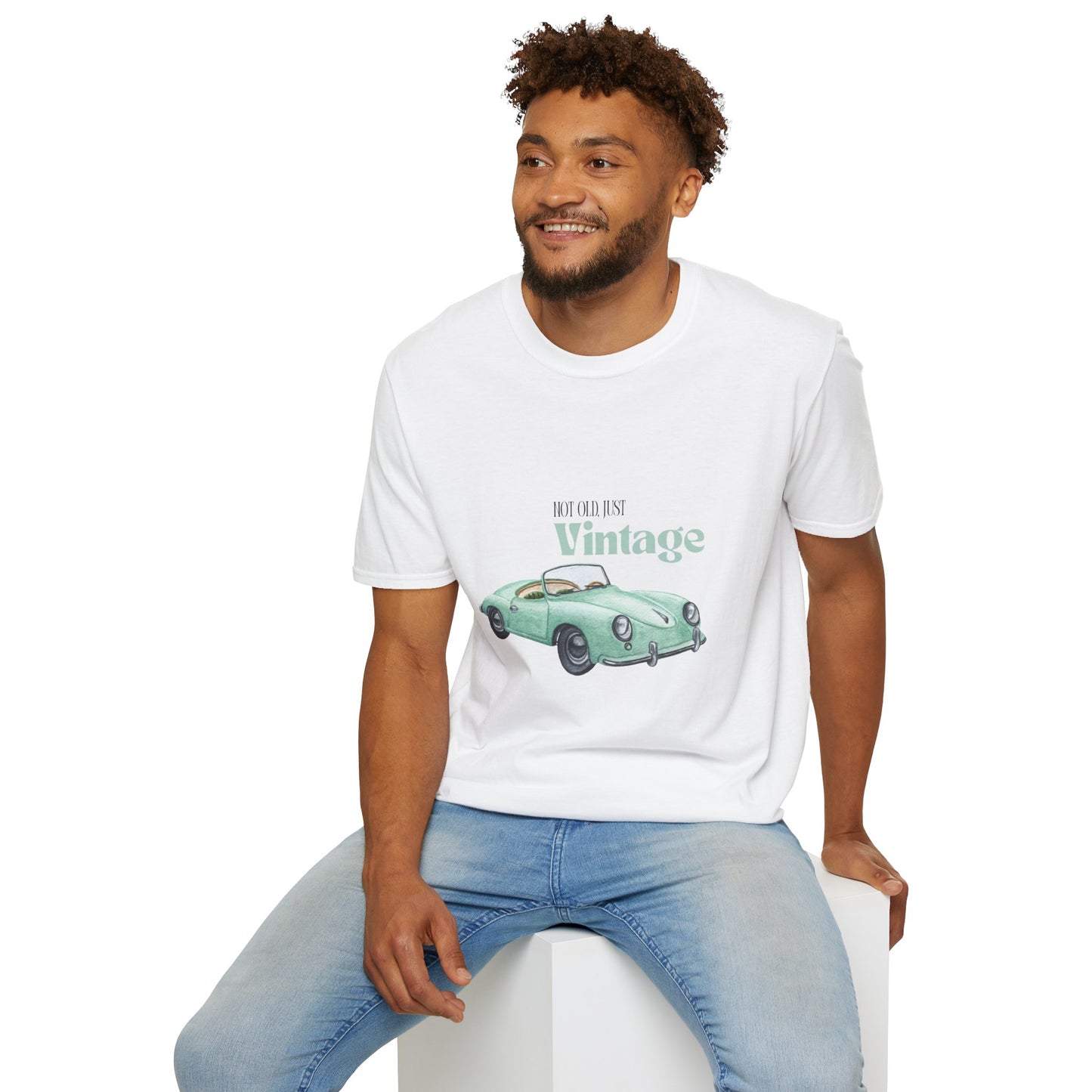 Vintage Car T-Shirt, Retro Style Tee, Gift for Car Lovers, Unisex Fashion Top, Casual Wear, Nostalgic Apparel